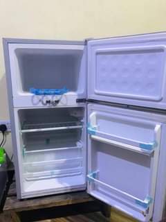 A picture of Nauza frj boss Bei 300 Ina poza na kugandish piga