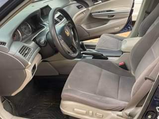 A picture of Honda Accord 2008 first body registered
