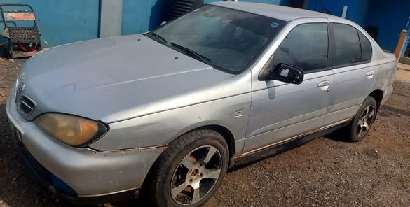 A picture of Registered nissan almera Manual