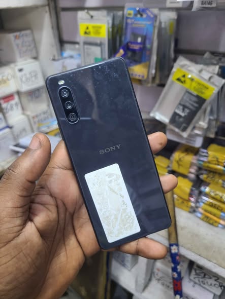 A picture of Sony experia 10ii