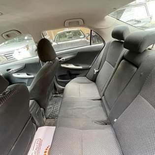 A picture of Toyota Corolla 2012 SE For Sale Call or wattsapp via