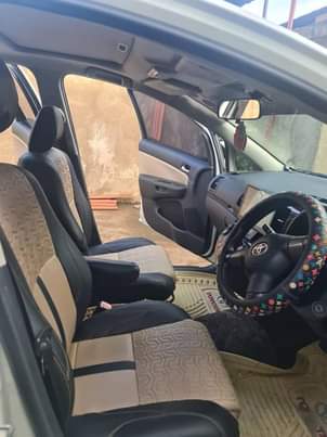 A picture of Toyota wish Cc1790