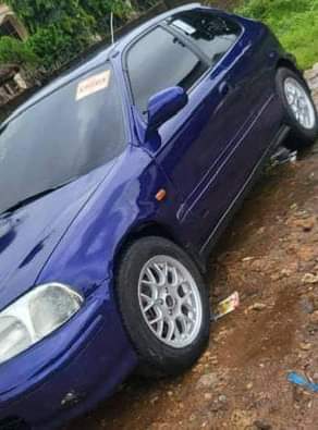 A picture of DISTRESS SALE EXTREMELY CLEAN HONDA CIVIC 1DOOR MANUAL DRIVE WITH