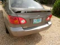 A picture of 2004 Toyota 2004