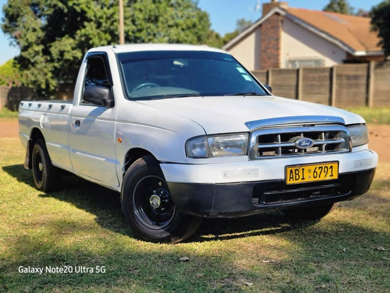 classifieds/cars ford