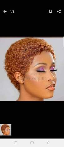 A picture of Human curly wig