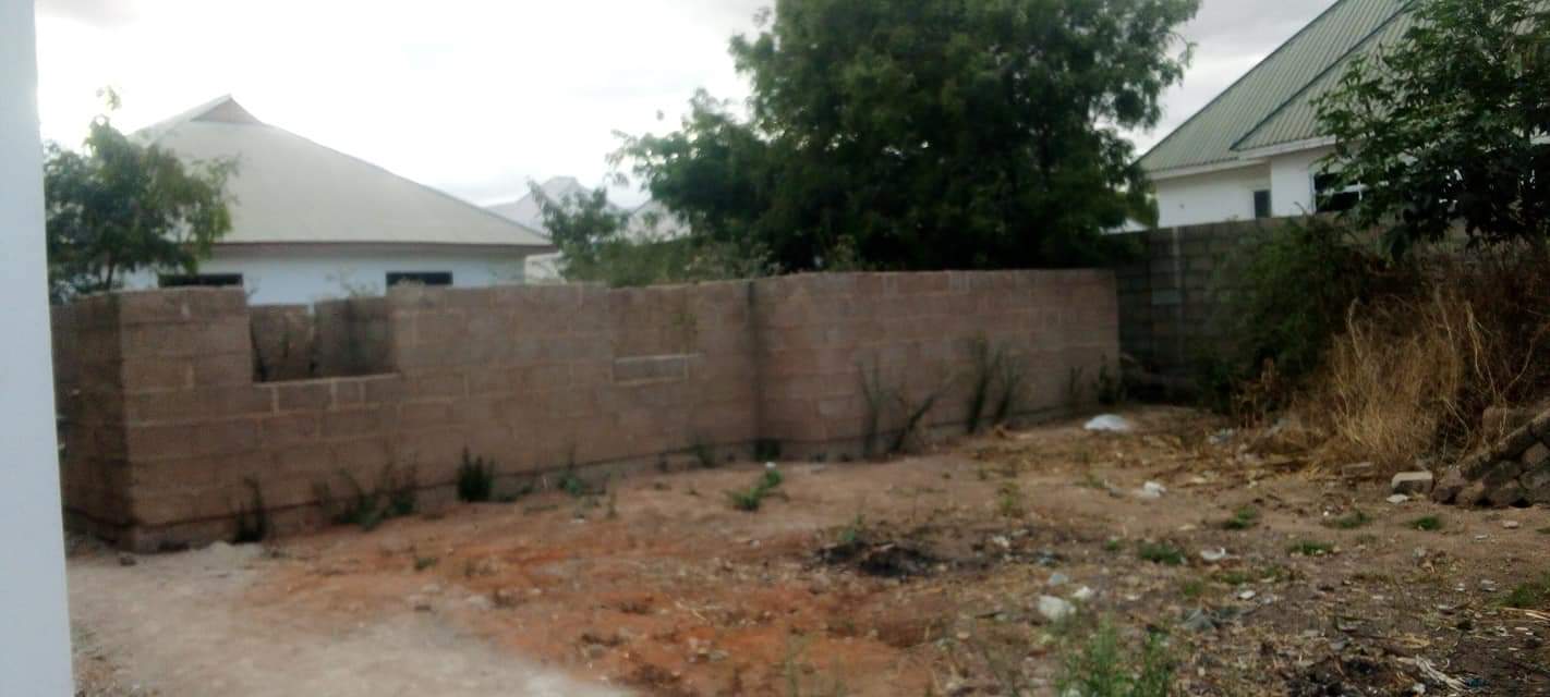A picture of Ground for sale