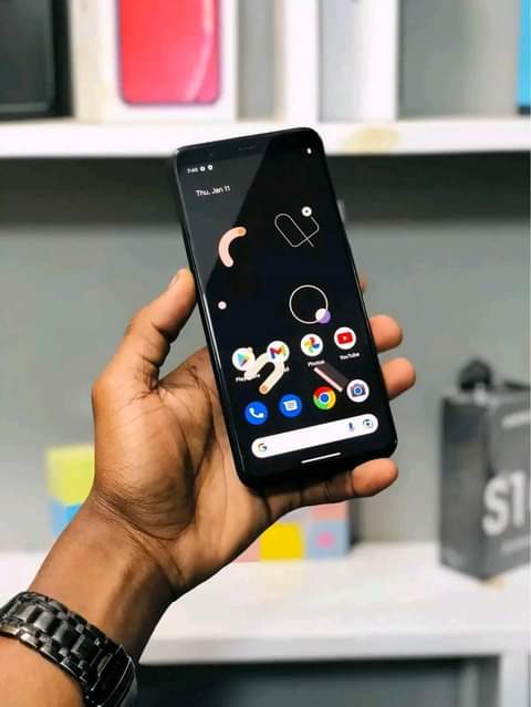 A picture of Pixel 4xl clean mnoooooo 275