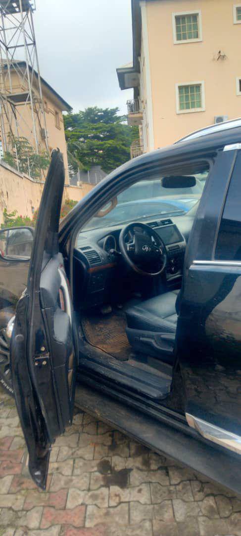 A picture of  Distress Sales alert. Extremely Clean Toyota Land cruiser Prado