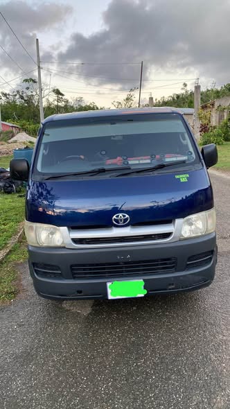 used toyota hiace