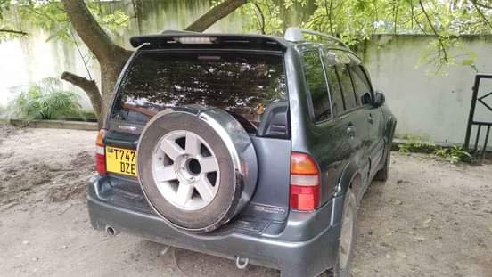 suzuki escudo