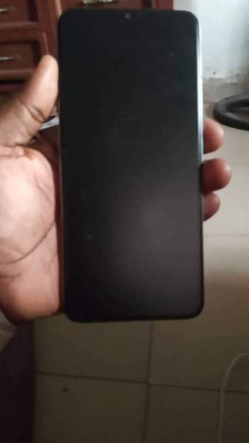 A picture of Itel s 23