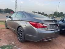 A picture of Hyundai sonata 2014
