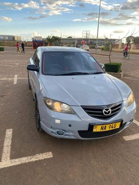 mazda axela
