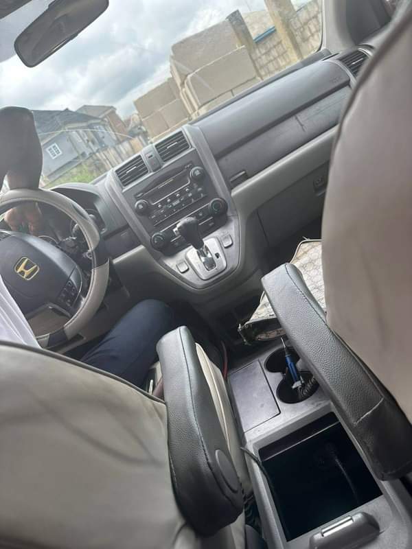 A picture of Interior superclean engine has noise and misfires thats all the