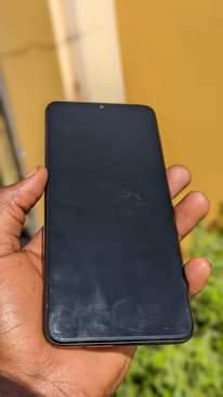 A picture of Samsung a04s