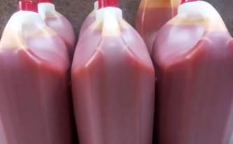 A picture of ORIGINAL RED OIL WHOLESALE PRICE We supply in large scale