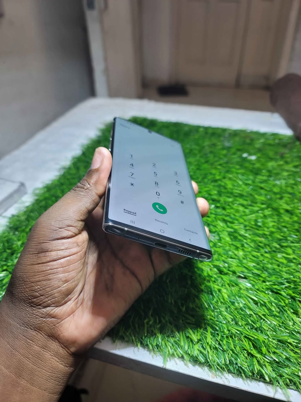 A picture of Galaxy note 10 plus 12ram 256gb ..location Mombasa town call