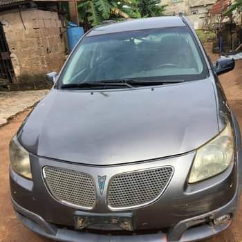 A picture of Pontiac vibe 2005