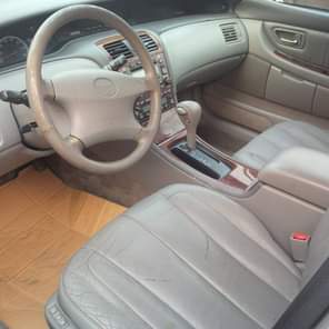 A picture of Tokunbo Toyota Avalon 2002 Tokunbo Toyota Avalon with Factory fitted