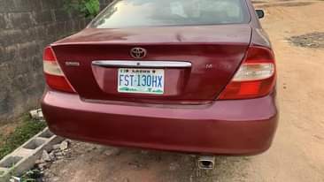 A picture of Toyota Camry 04