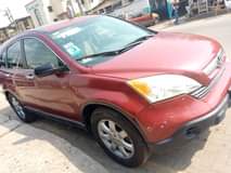 A picture of Honda CR V 08