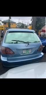 A picture of Lexus RX300