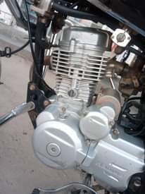 A picture of Haojue cc 125