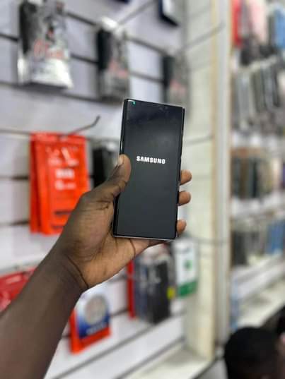 A picture of Samsung Galaxy Note 9 128Gb 8Gb Ram