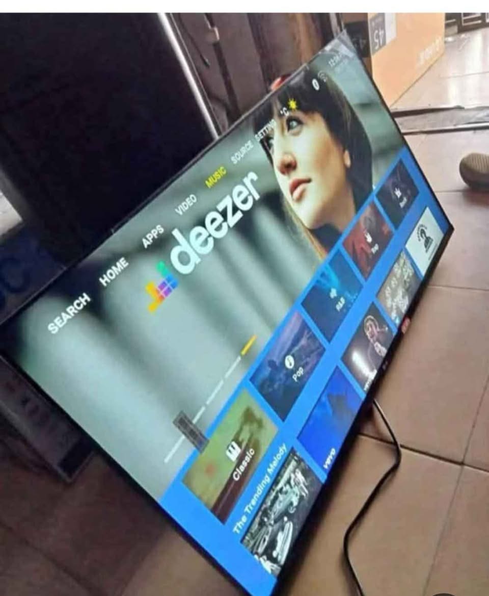 A picture of Lg smart tv 50 inches Price 230k immediate pick up