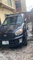 A picture of First body toks standard neatly used by a lady with