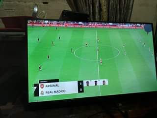 A picture of TV AILYONS INCH 32