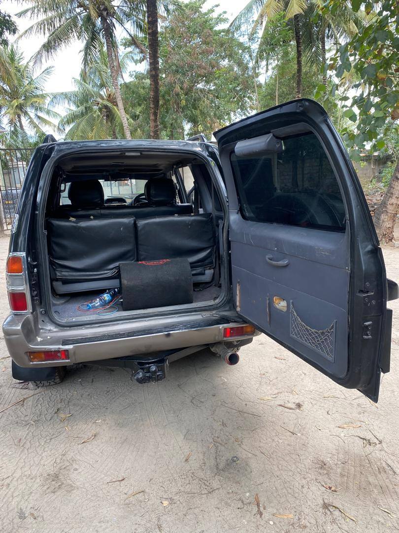 A picture of PRADO MCHAGA ENGINE CODE 1KD DISEL TRANS AUTO NEW TAIL