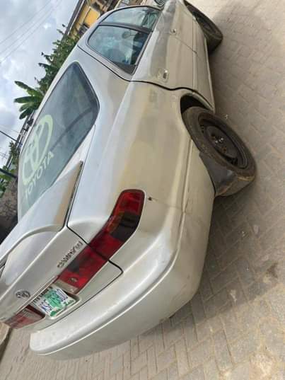 A picture of Very clean registered Toyota Camry 2001 model engine is tapping