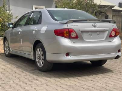 A picture of 2010 TOYOTA Corolla sports 2010