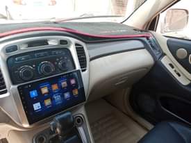 A picture of CLEAN TOYOTA HIGHLANDER 04 V6 ENGINE WITH ANDROID SCREEN AND