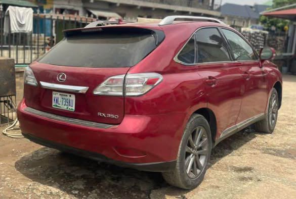 A picture of Lexus RX 350