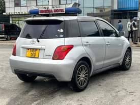 A picture of TOYOTA IST DKQ