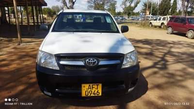 used toyota hilux