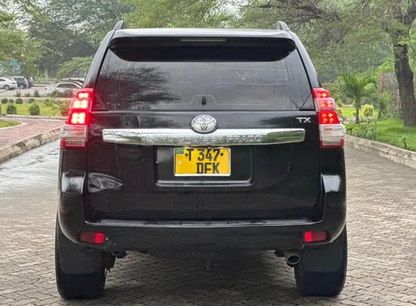 A picture of Toyota Prado