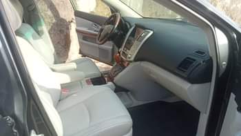 A picture of FORIEGN USED RX 330 FULL OPTION EXTREMELY CLEAN WITH CREAM