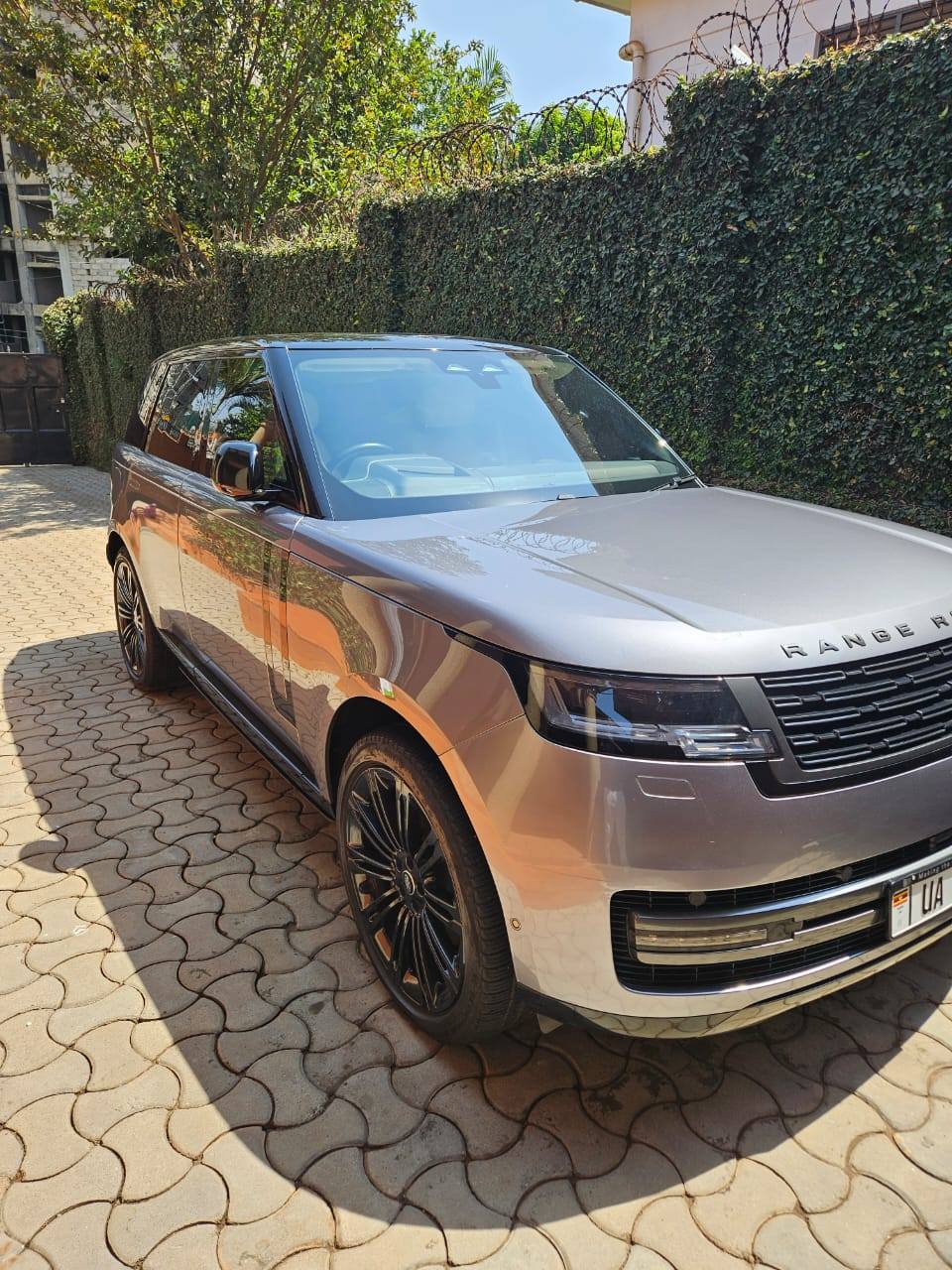 A picture of Range Rover vougue