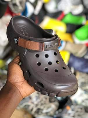 A picture of Crocs at 80K