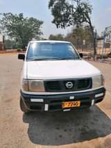 used nissan np300