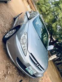 A picture of 307 PEUGEOT MANUAL 2004