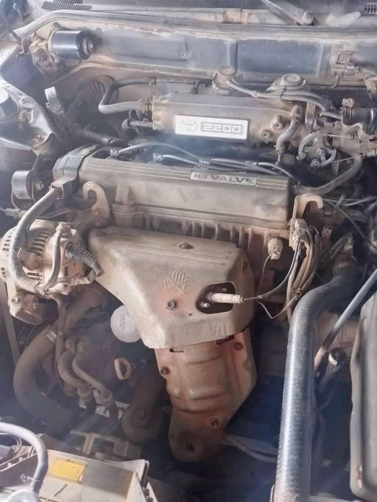 A picture of 1999 Toyota camry orobo