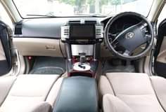 A picture of TOYOTA MARK X FULL AC FULL DOC PRICE 7 5mill