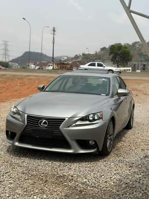 A picture of DIRECT BELGIUM LEXUS IS250 2015 24 000 000million only