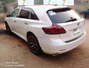 A picture of 2012 Toyota Venza Full Option with Double Panoramic Glass Roof