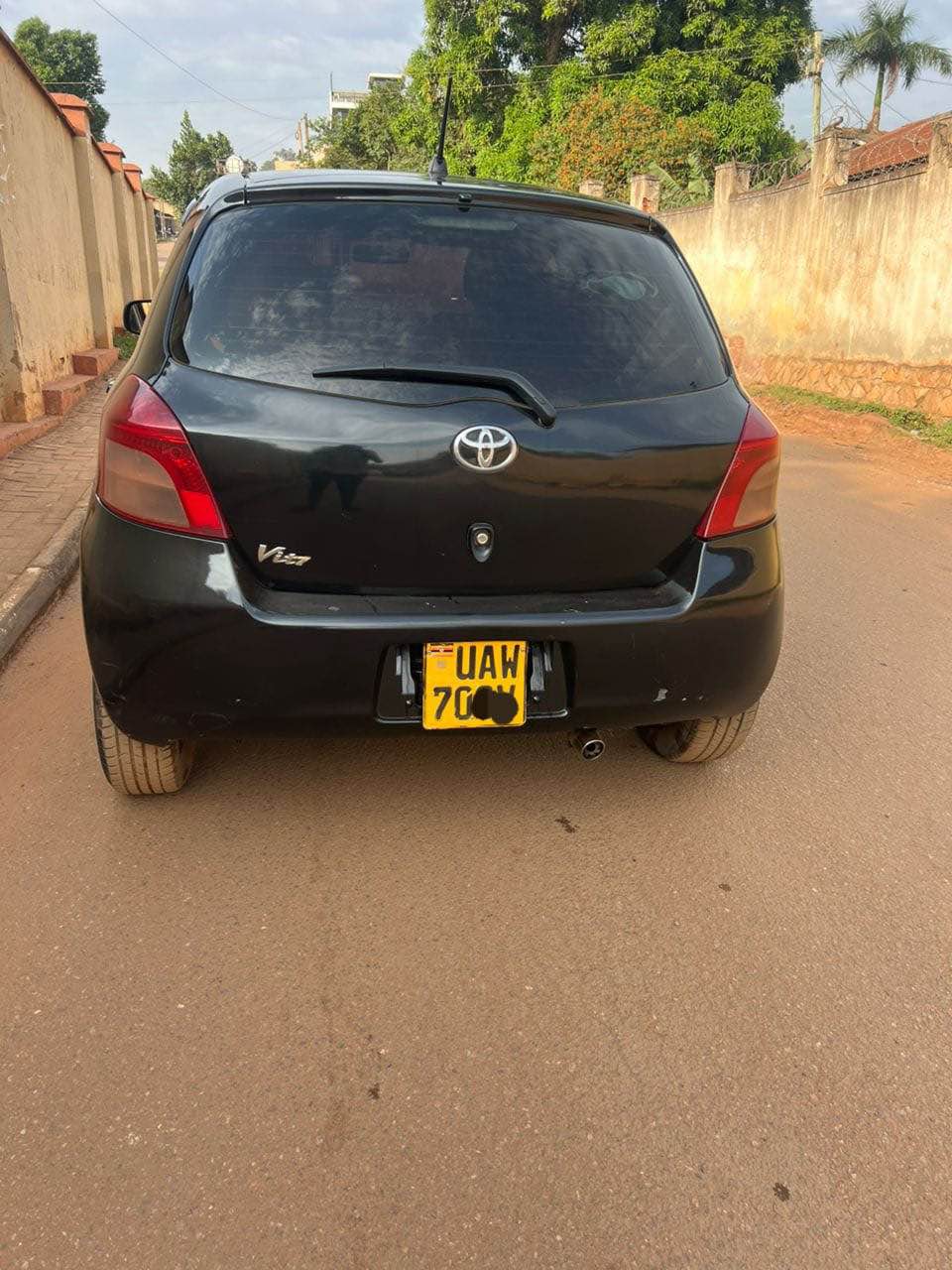 A picture of Toyota Vitz 1 3cc 12m